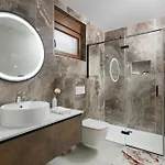 Malibu Imperial Seafront Appartement *