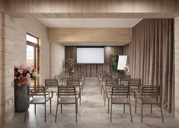 Malibu Imperial Seafront *