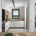 Malibu Imperial Seafront Apartamento
