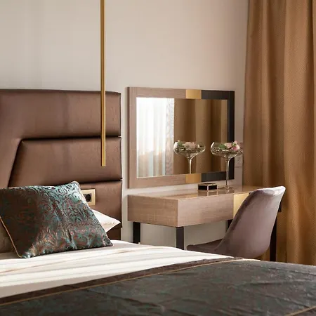 Malibu Imperial Apartmán *
