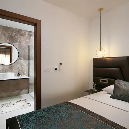 Malibu Imperial Apartmán *