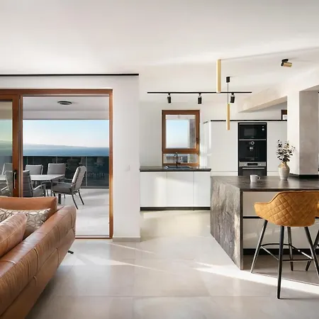 Malibu Imperial Seafront * 비르