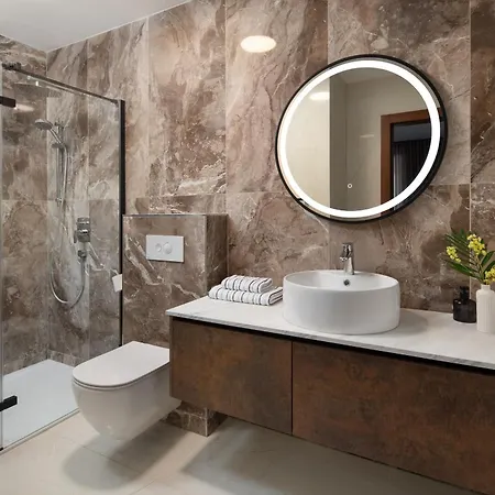 Malibu Imperial Apartmán *
