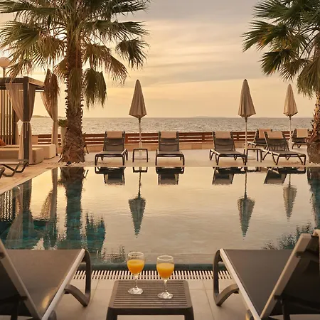 아파트 Malibu Imperial Seafront