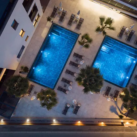 Apartman Malibu Imperial Seafront Vir